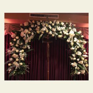 A0060: All white assorted full archway
