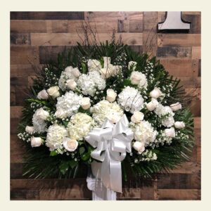 EB0400: White hydrangea and rose elegant basket