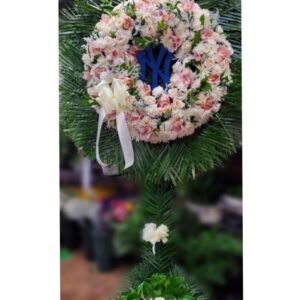 W0550: Purple and White wreath
